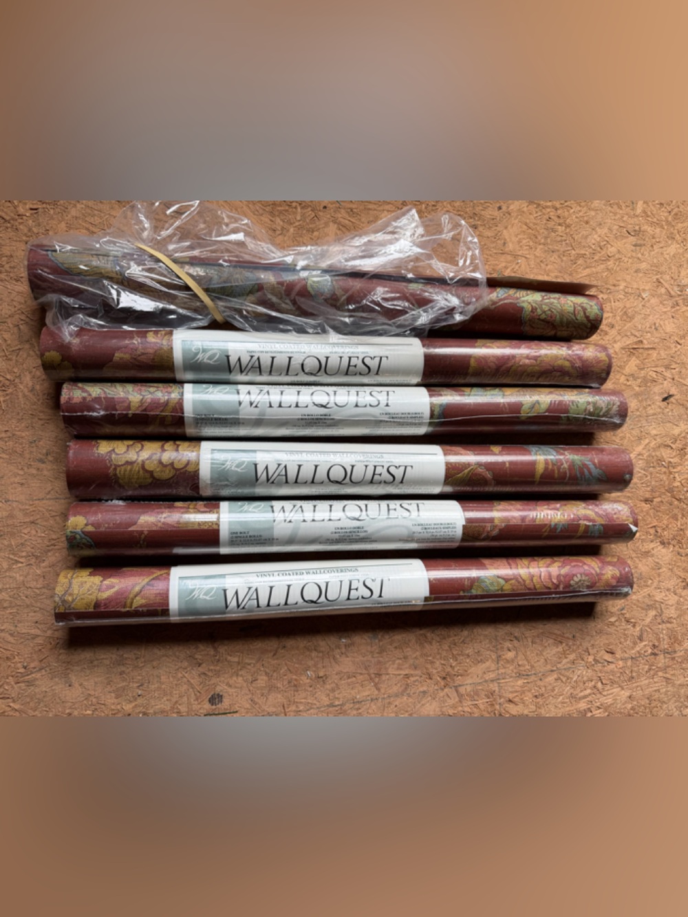 Wallquest Floral 6 Wallpaper Rolls in Deep Red and Gold all same run - Picture 3 of 13